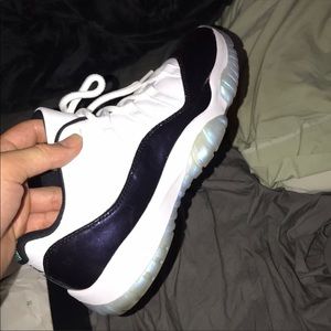 Air Jordan 11’s-men’s